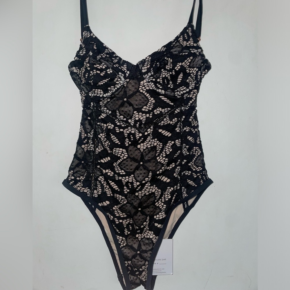 NWT beautiful some days lovin lingerie bodysuit!
